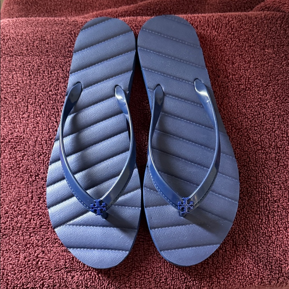 BN Tory Burch Blue Sandals size 9